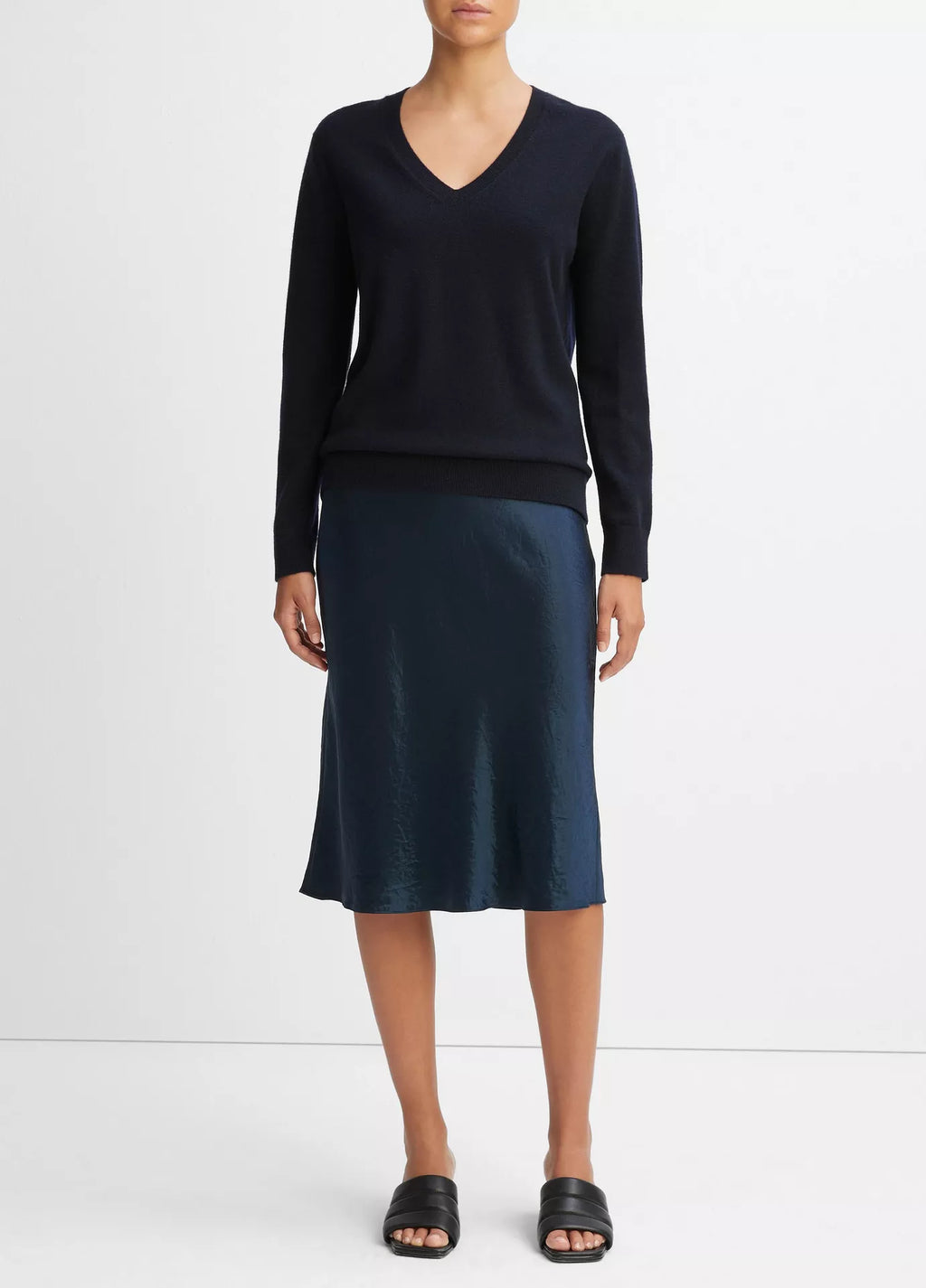 Vince Cashmere Weekend V-Neck Sweater