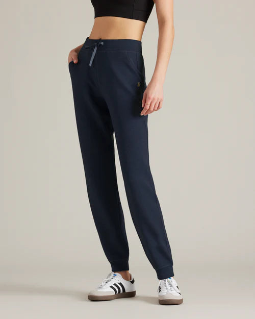Rhone DreamGlow™ Jogger
