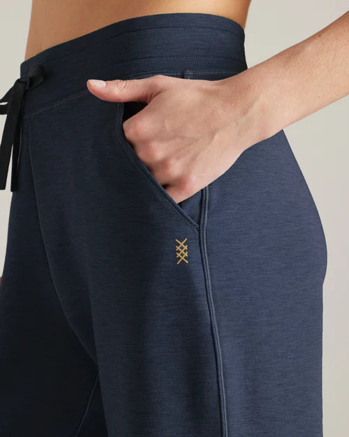 Rhone DreamGlow™ Jogger