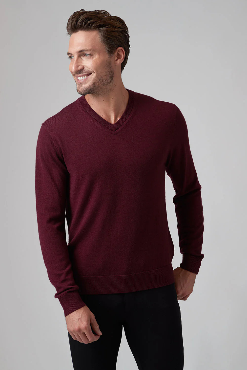 Raffi The Bronson Extra Fine Merino Wool V-Neck Sweater