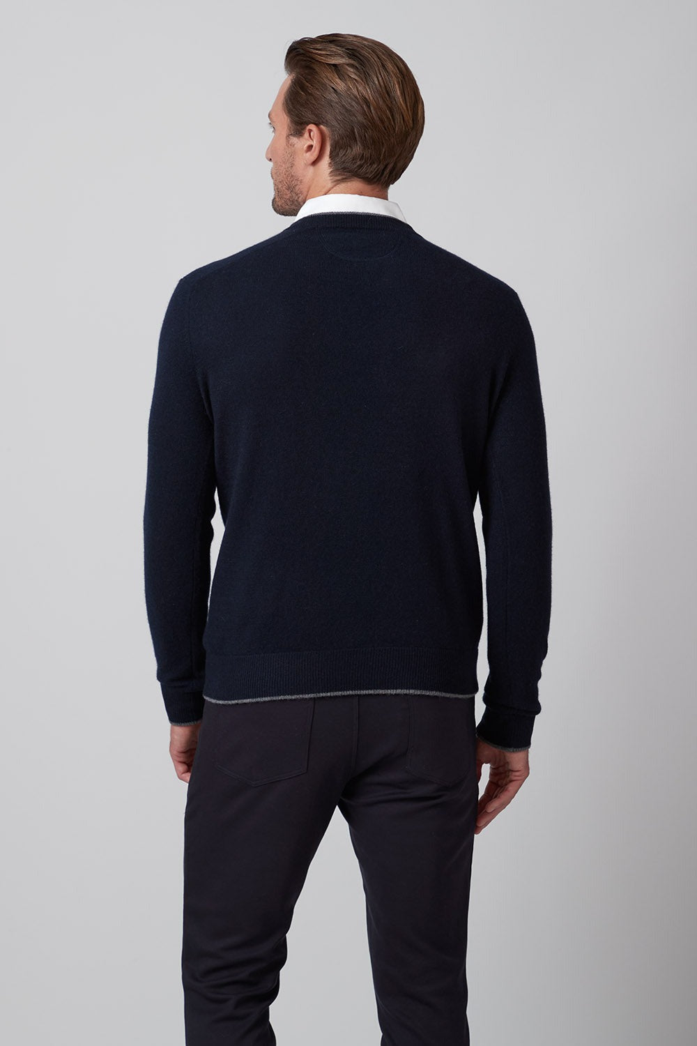 Raffi Garrett V-Neck Cashmere Sweater