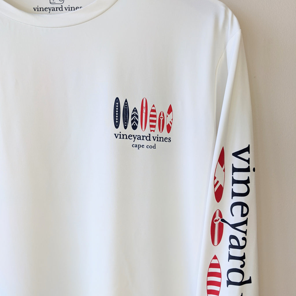 Vineyard Vines Cape Cod Americana Surfboards Long-Sleeve Harbor Performance Tee