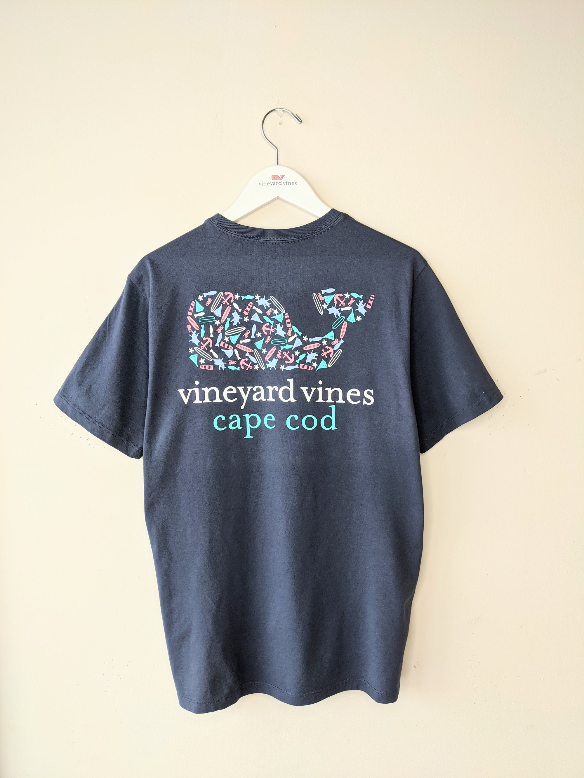 Vineyard Vines Seaspun Cashmere Whale Flag Crewneck Sweater - Puritan Cape  Cod