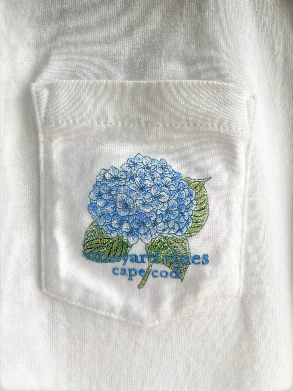 Vineyard Vines Cape Cod Women's Hydrangea Flag Short Sleeve Tee