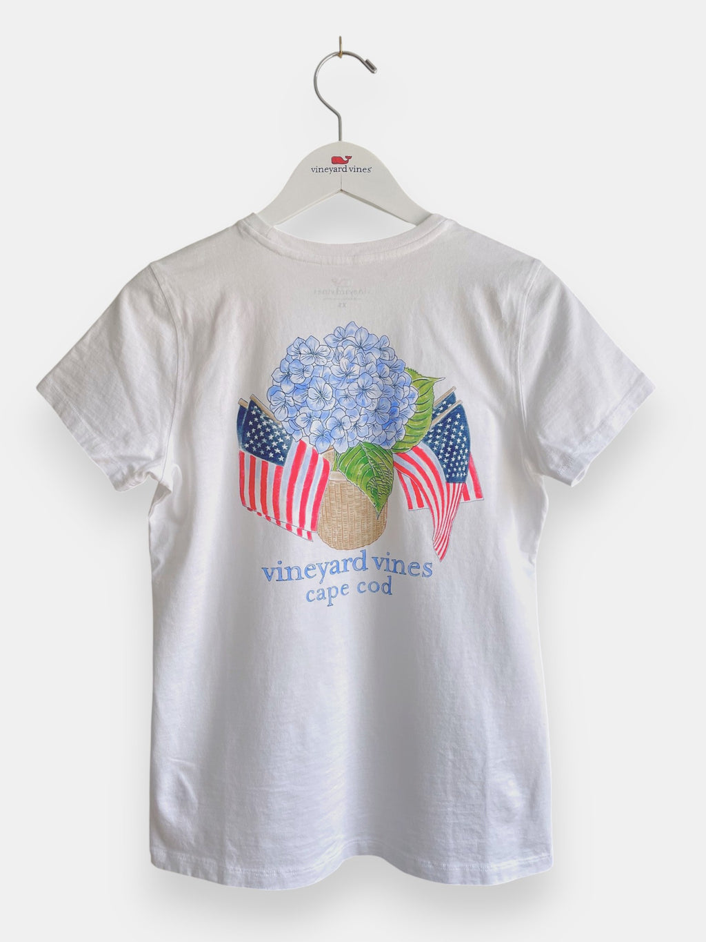 Vineyard Vines Cape Cod Women's Hydrangea Flag Short Sleeve Tee