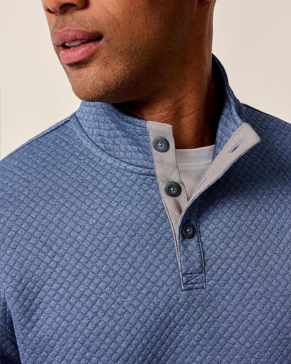 Johnnie-O Rockwells Diamond-Quilted Henley Pullover