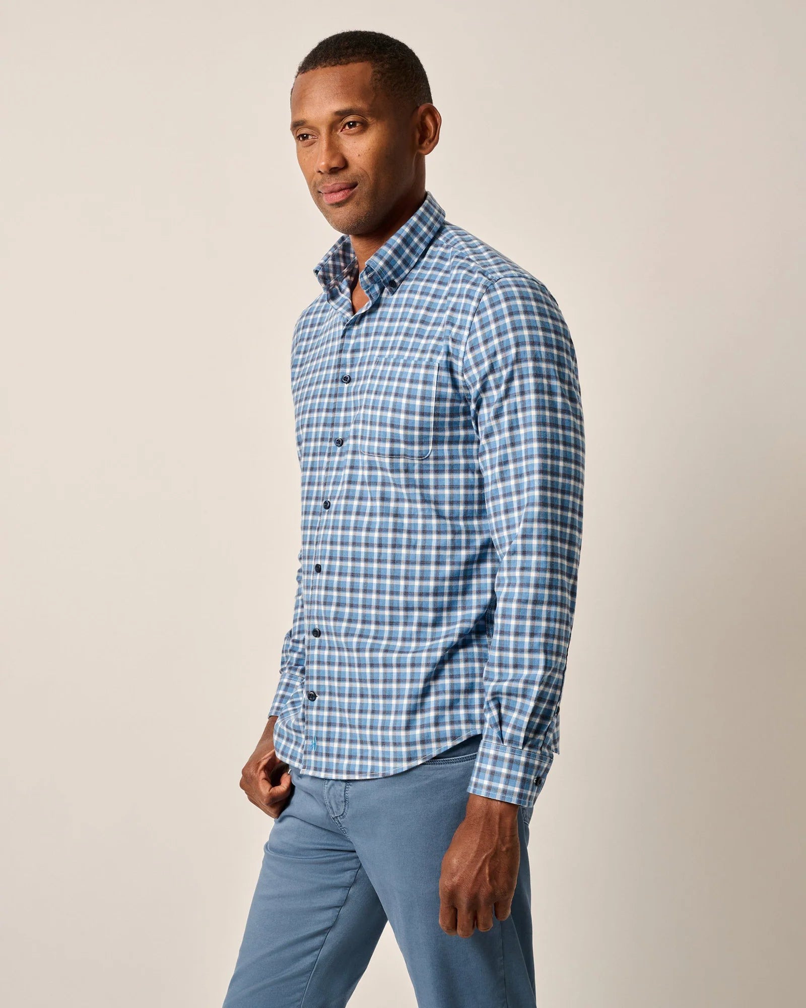 Johnnie-O Hangin' Out Performance Button Up Shirt - Tally