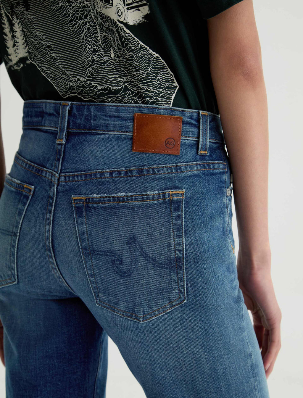 AG Jeans Sandra Low Rise Straight