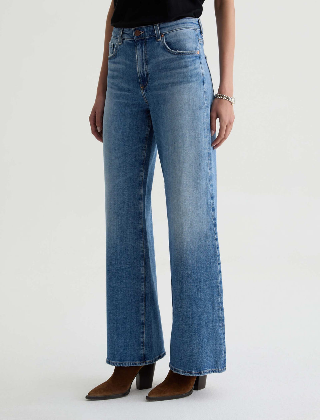 AG Saige Wide Leg Mid-Rise Fit Jeans
