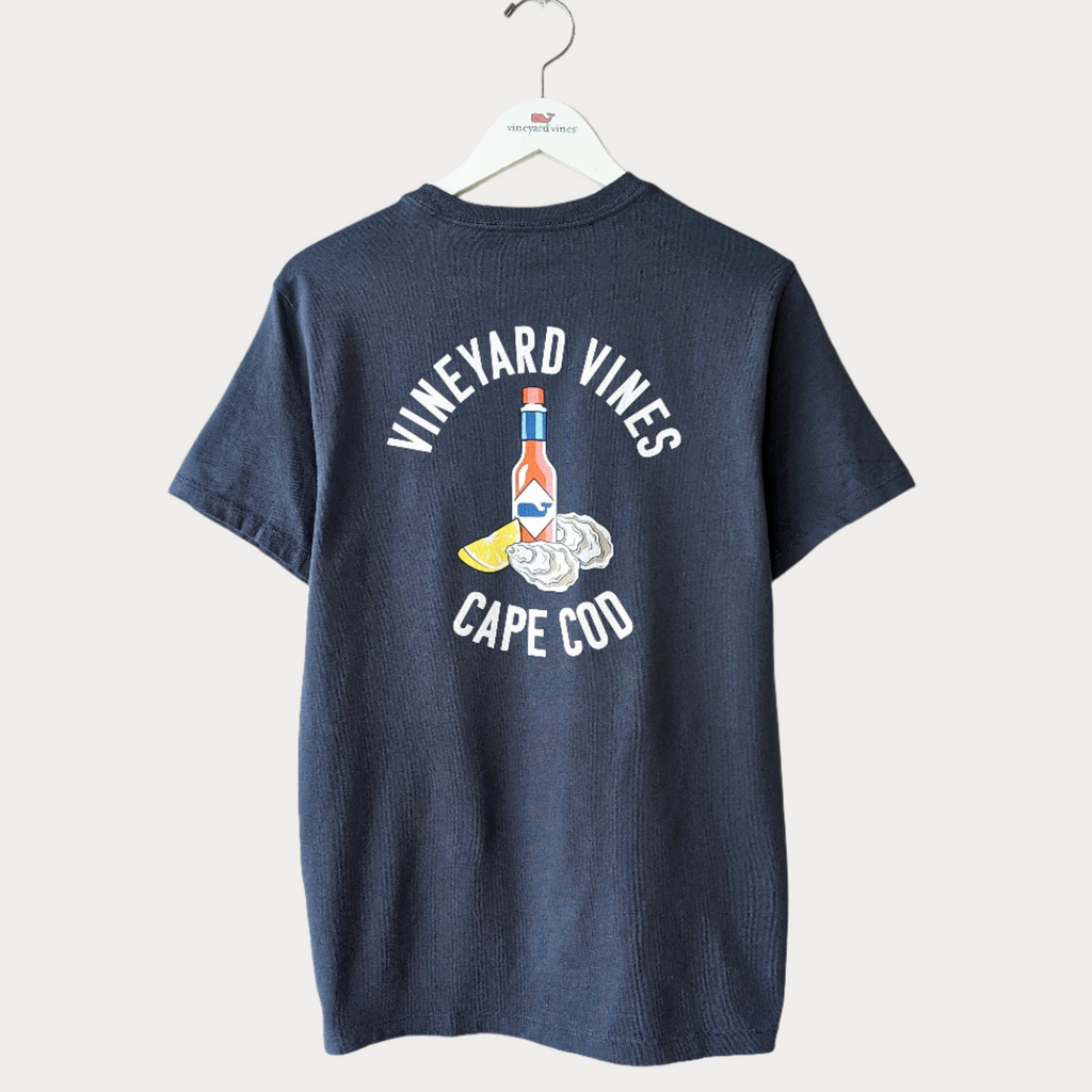 Vineyard Vines Cape Cod Oyster Hot Sauce Short-Sleeve Pocket Tee