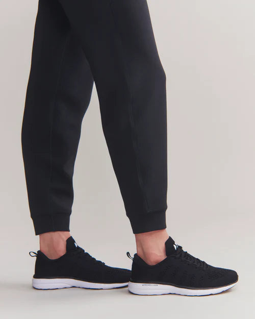 Rhone DreamGlow™ Jogger