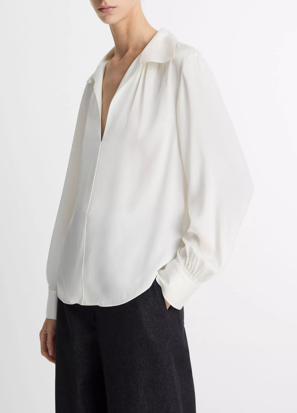 Vince  Smocked Silk-Blend Long-Sleeve Blouse