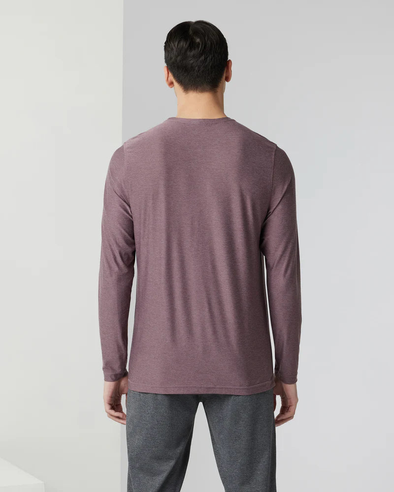 Vuori Long-Sleeve Strato Tech Tee
