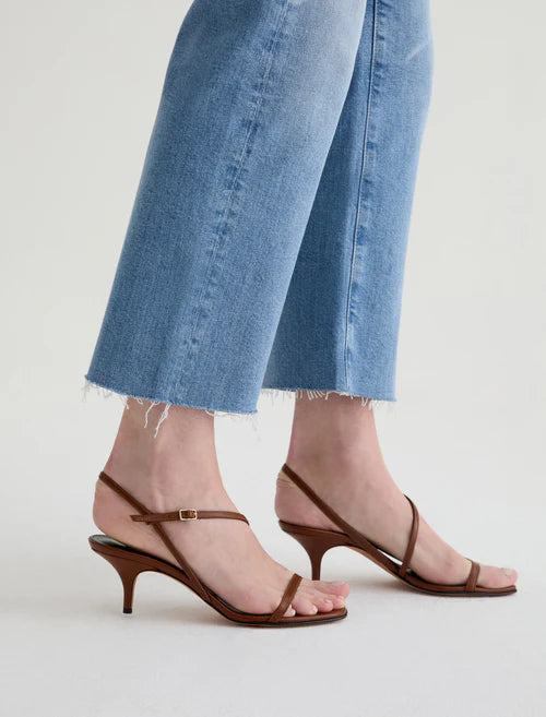 AG Brinley Crop Mid-Rise Straight