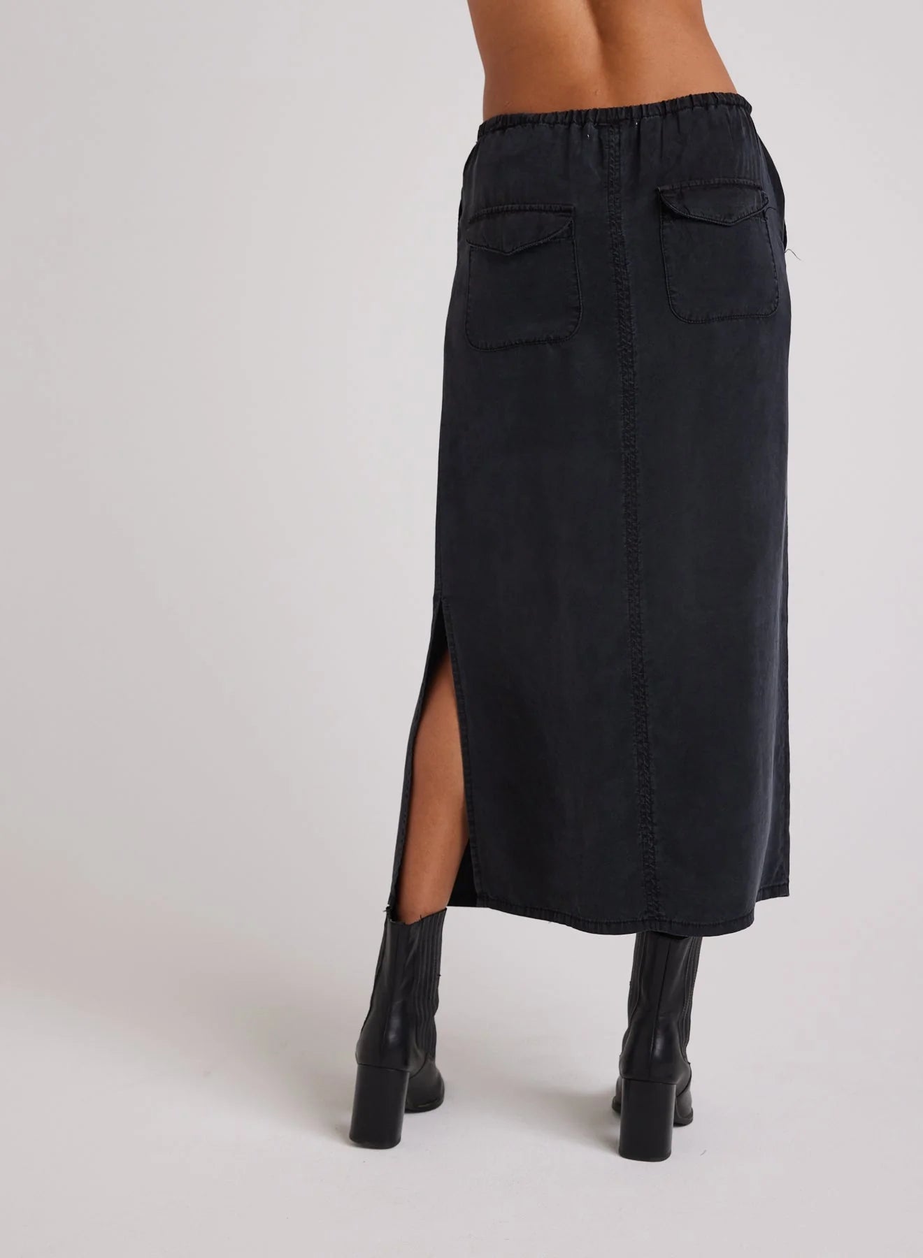 Bella Dahl Ana Side Slit Skirt – Puritan Cape Cod Bella Dahl Ana Side Slit Skirt – Puritan Cape Cod