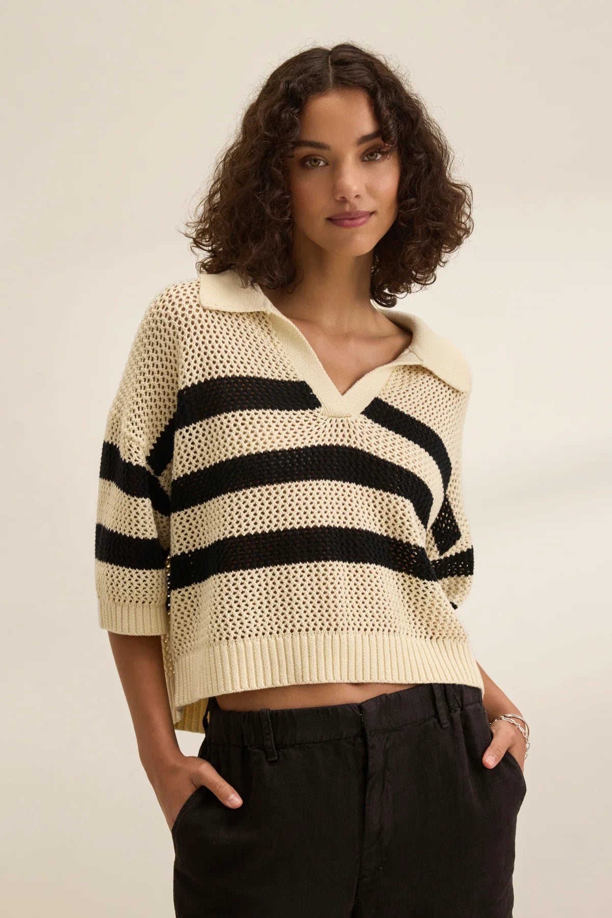 Cream / Black
