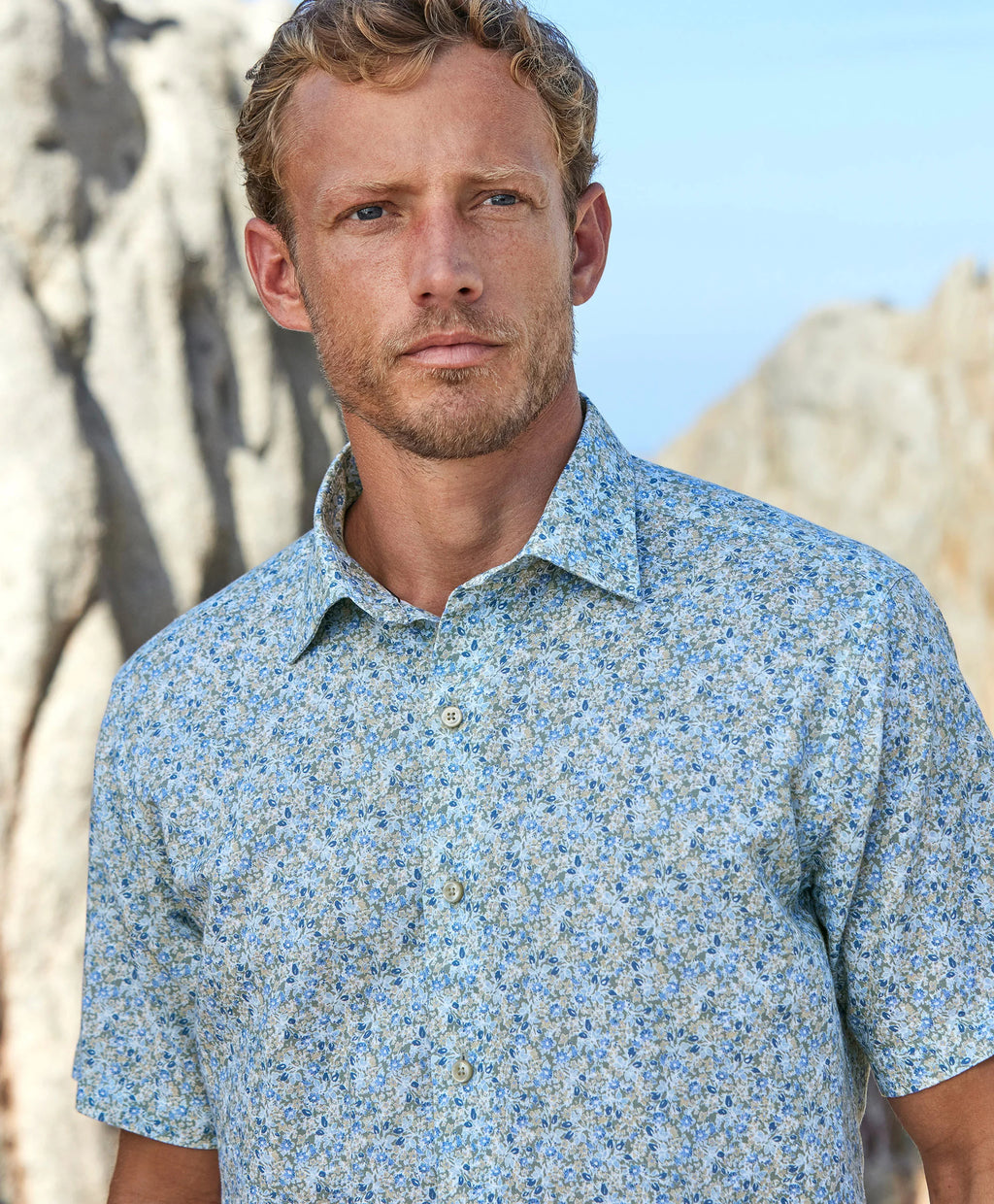 David Donahue Sage Floral Linen Blend Short Sleeve Shirt