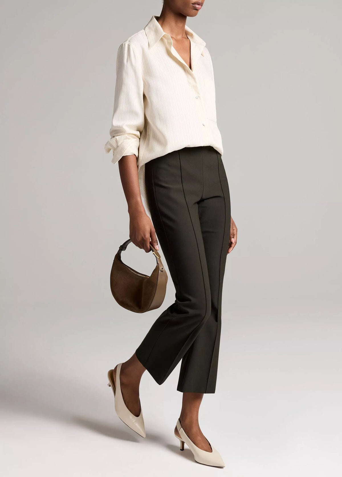 Vince Niki Mid-Rise Pintuck Crop Flare Pant