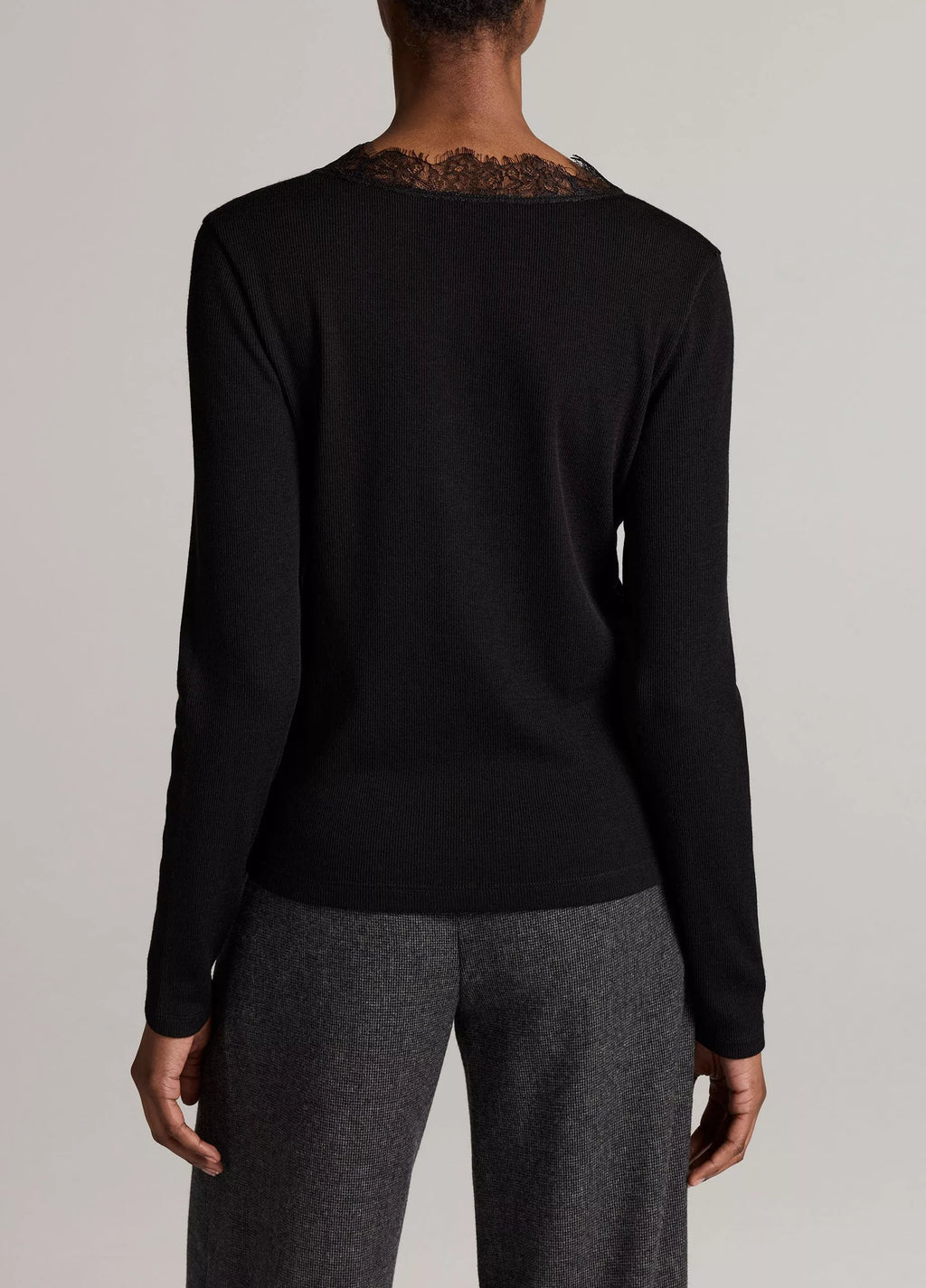 Vince Lace-Trim Ribbed Long-Sleeve V-Neck Top