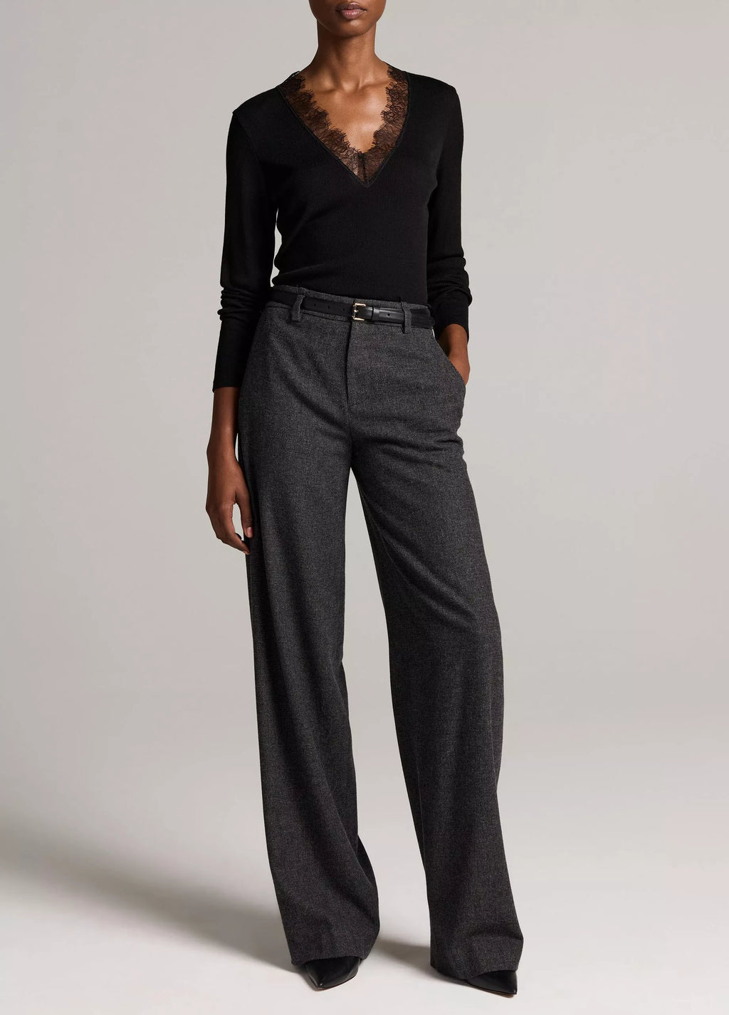 Vince Lace-Trim Ribbed Long-Sleeve V-Neck Top
