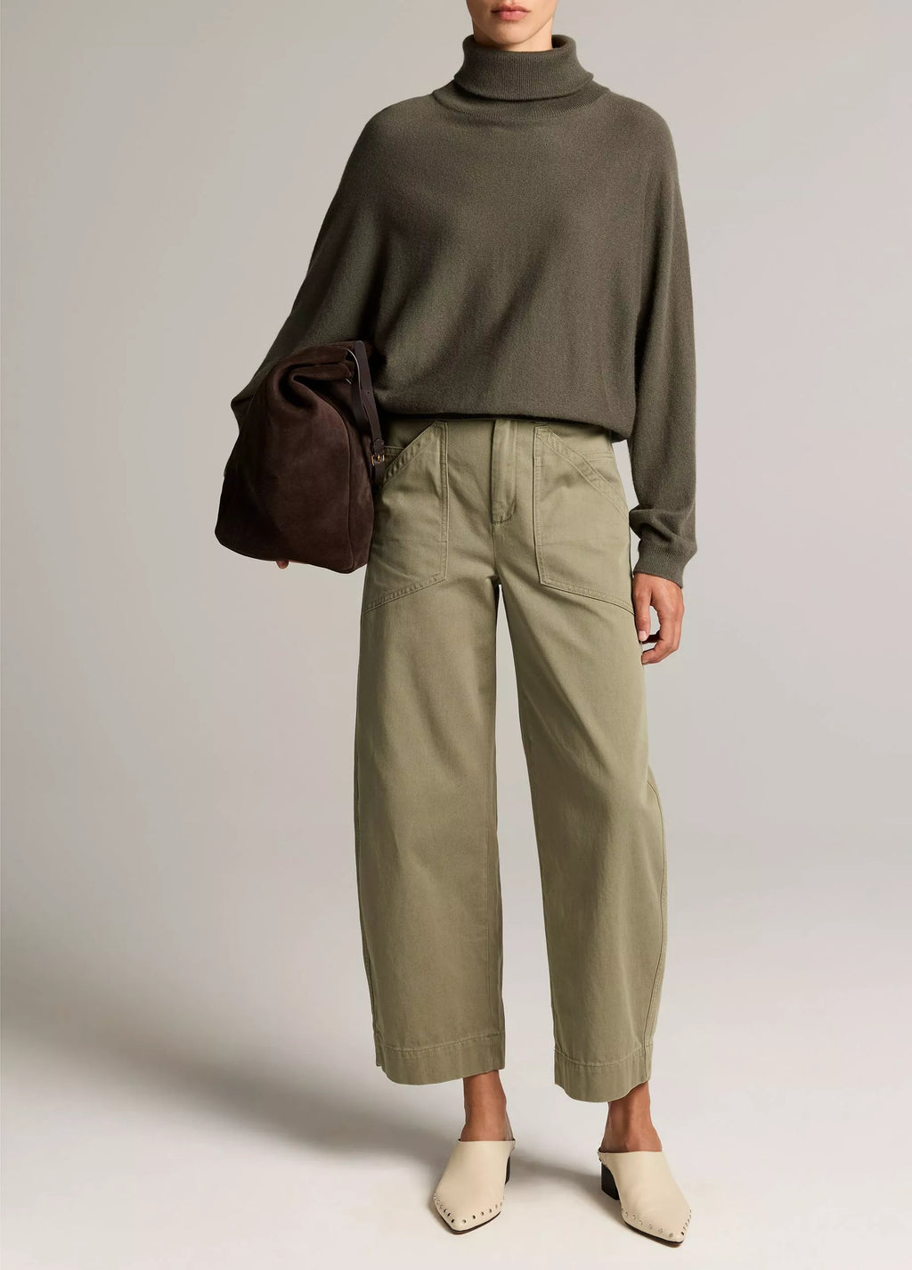 Vince Wool-Cashmere Dolman-Sleeve Turtleneck Sweater