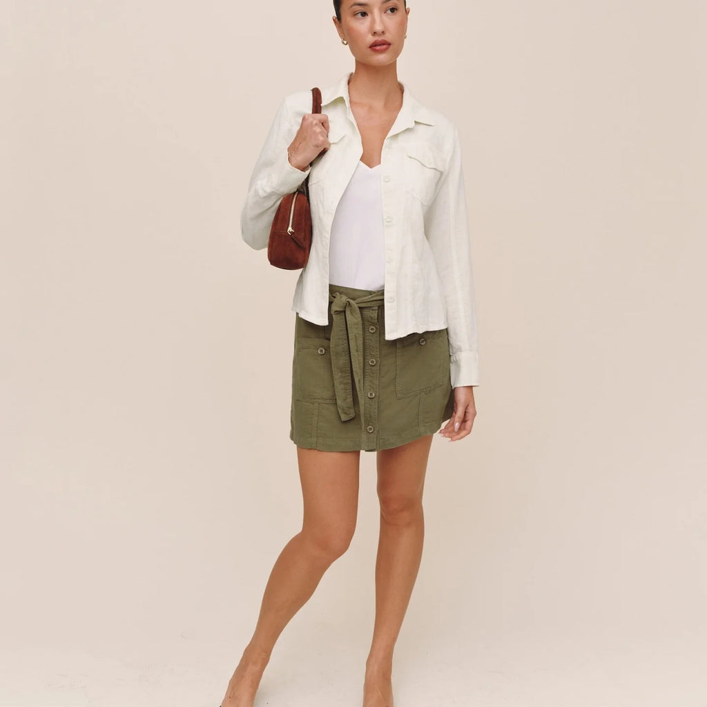 Bella Dahl Fitted Trucker Shirt