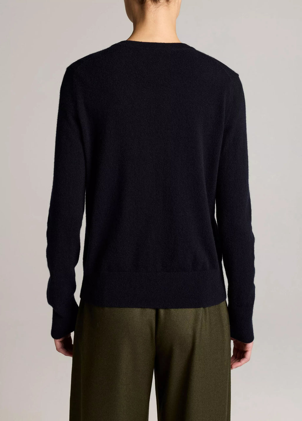 Vince Cashmere Casual V-Neck Sweater