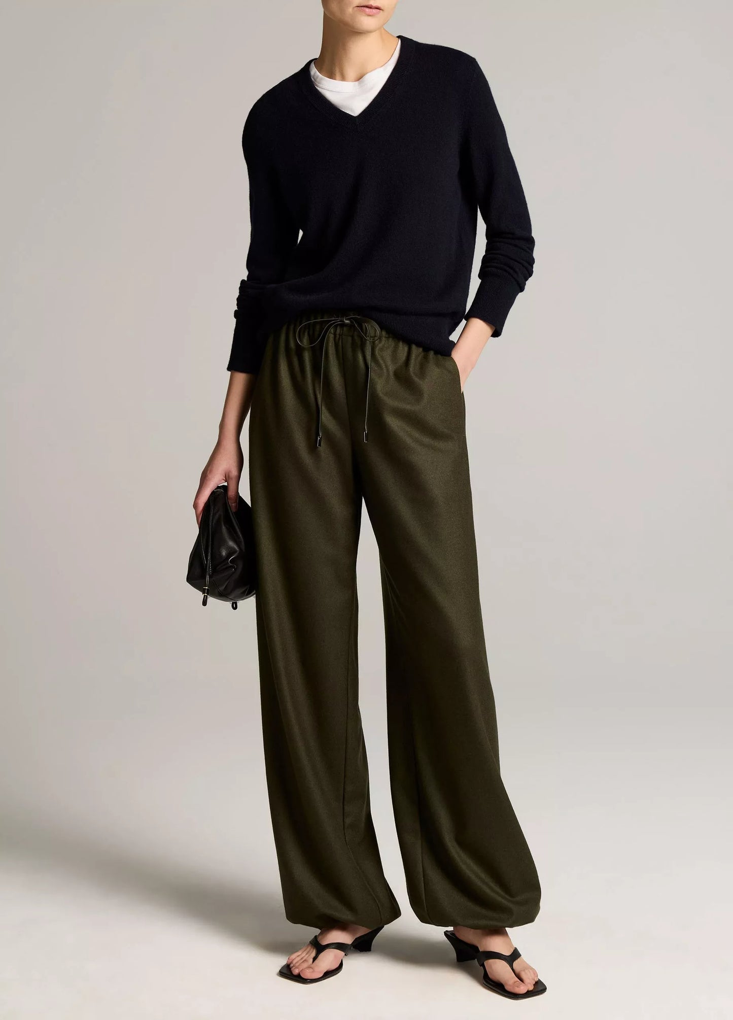 Vince Cashmere Casual V-Neck Sweater