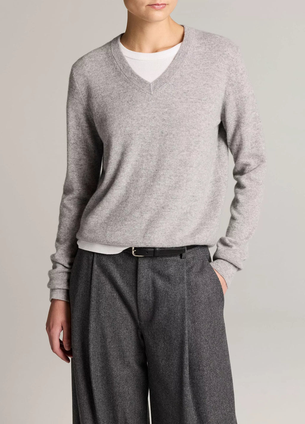 Vince Cashmere Casual V-Neck Sweater