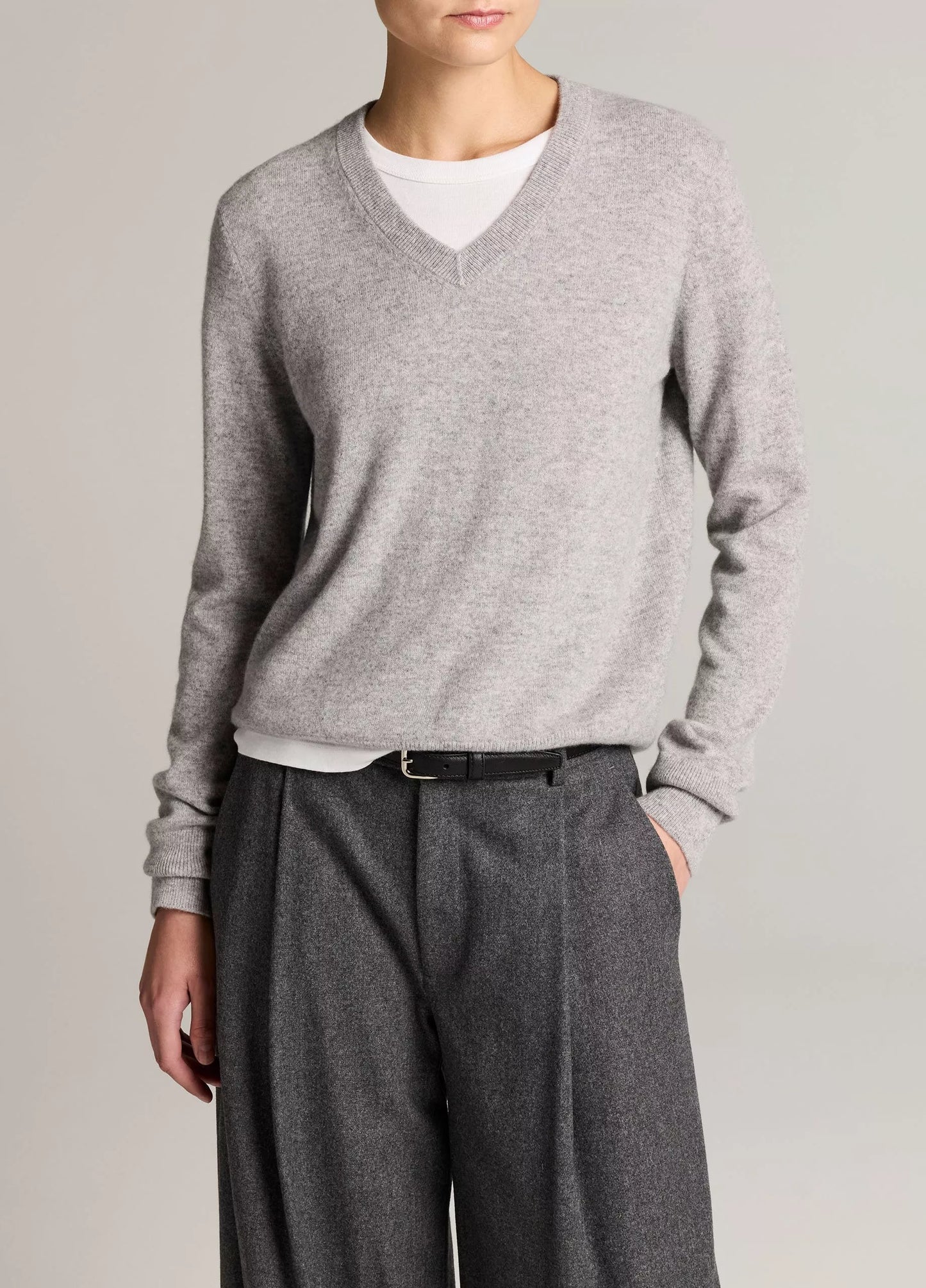 Vince Cashmere Casual V-Neck Sweater