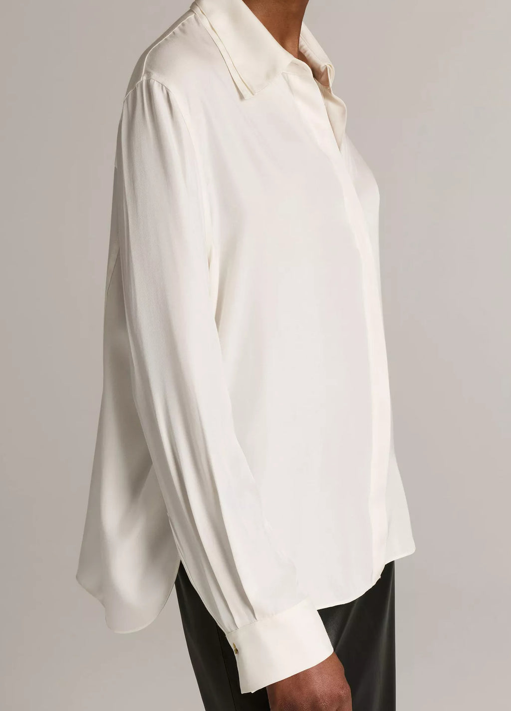 Vince Double-Detail Silk-Blend Button-Front Shirt