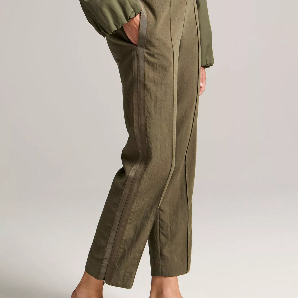 Vince Grace Side-Strap Mid-Rise Pull-On Pant