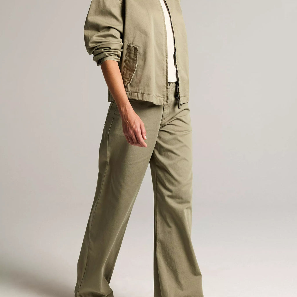 Vince Washed Cotton Twill Mid-Rise Wide-Leg Pant