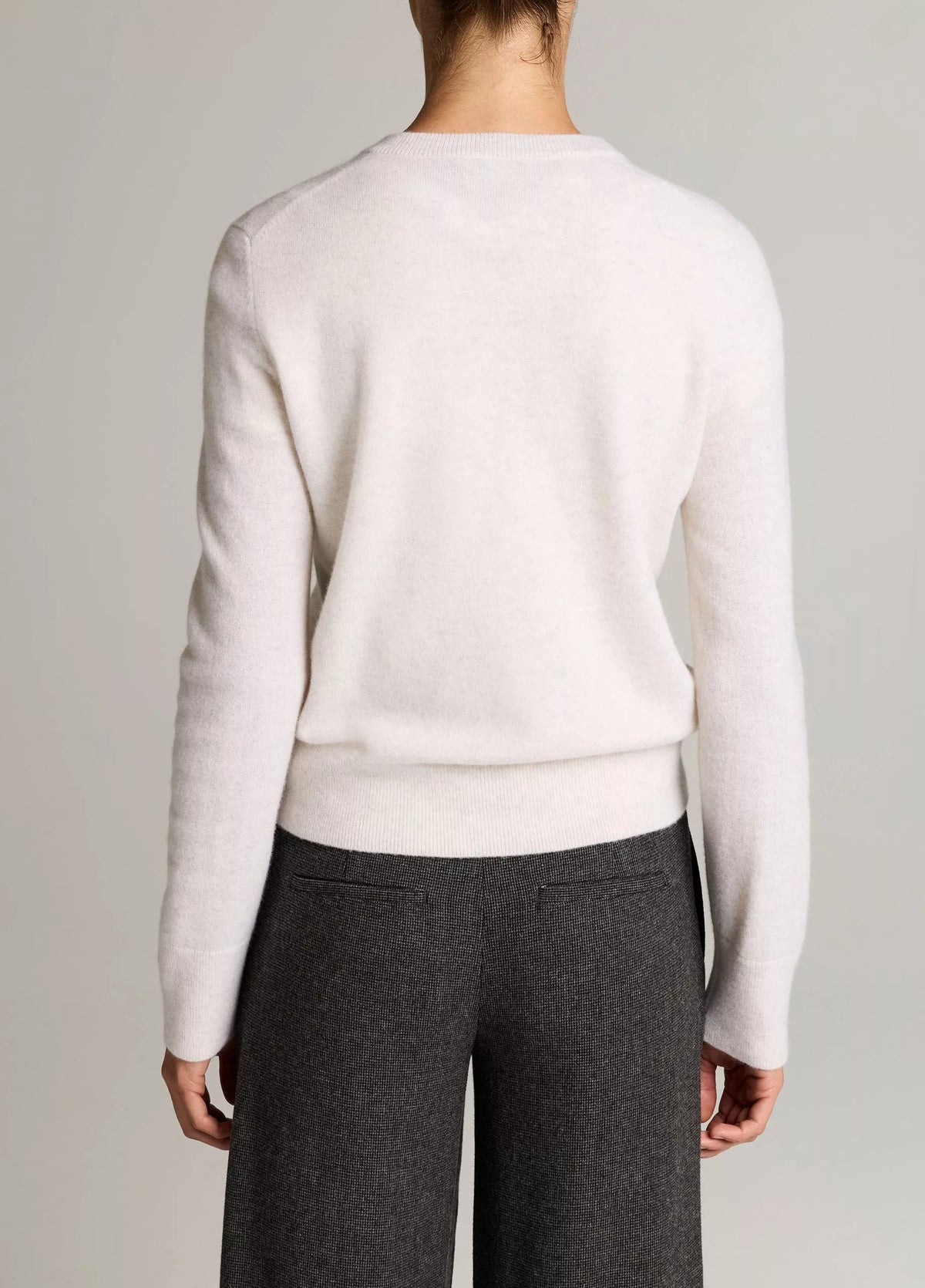 Vince Cashmere Casual V-Neck Sweater