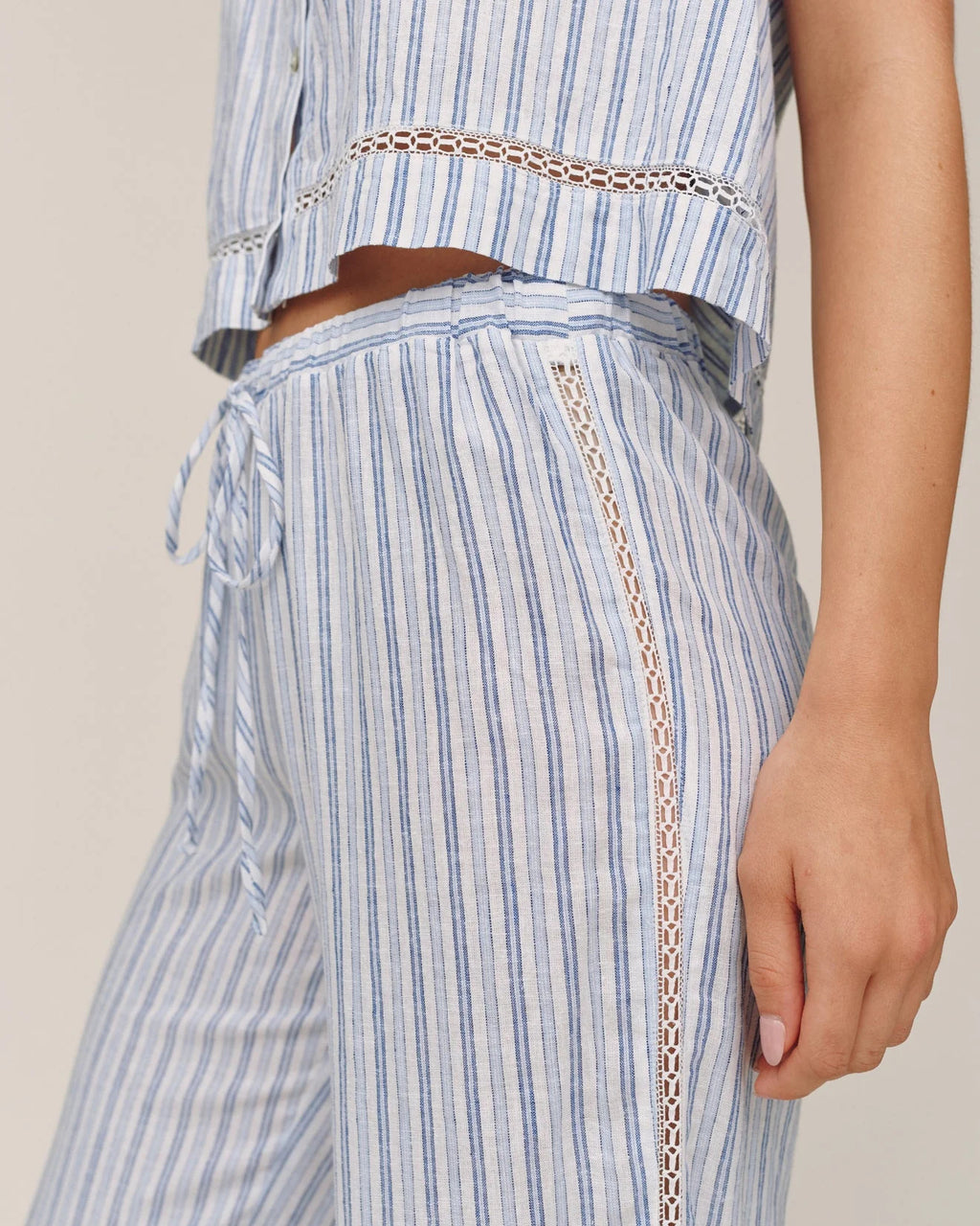 Bella Dahl Lattice Side Stripe Drawstring Pant