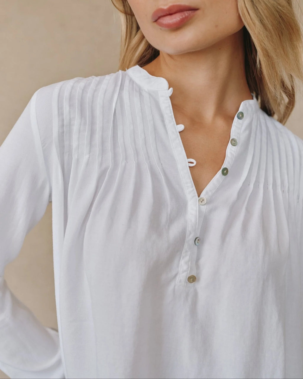 Bella Dahl Long Sleeve Pintuck Pullover