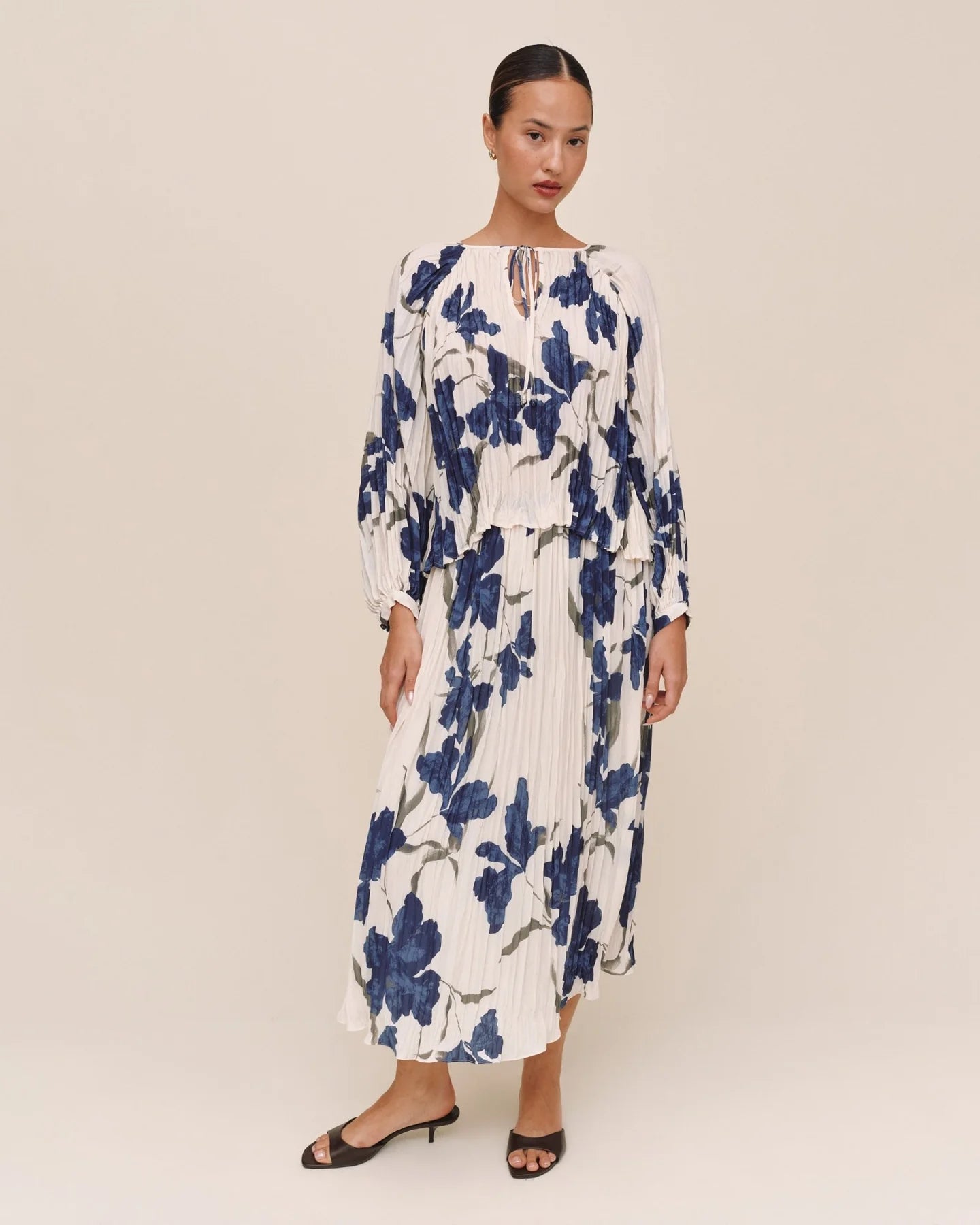 Bella Dahl Pleated Tie Front Top