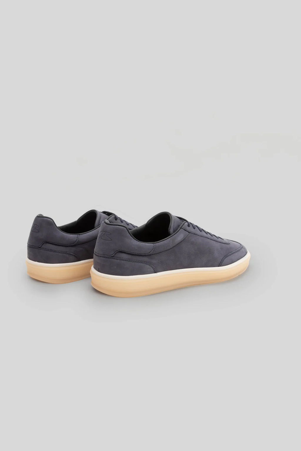 Robert Barakett Coppi T Toe Walking Sneaker