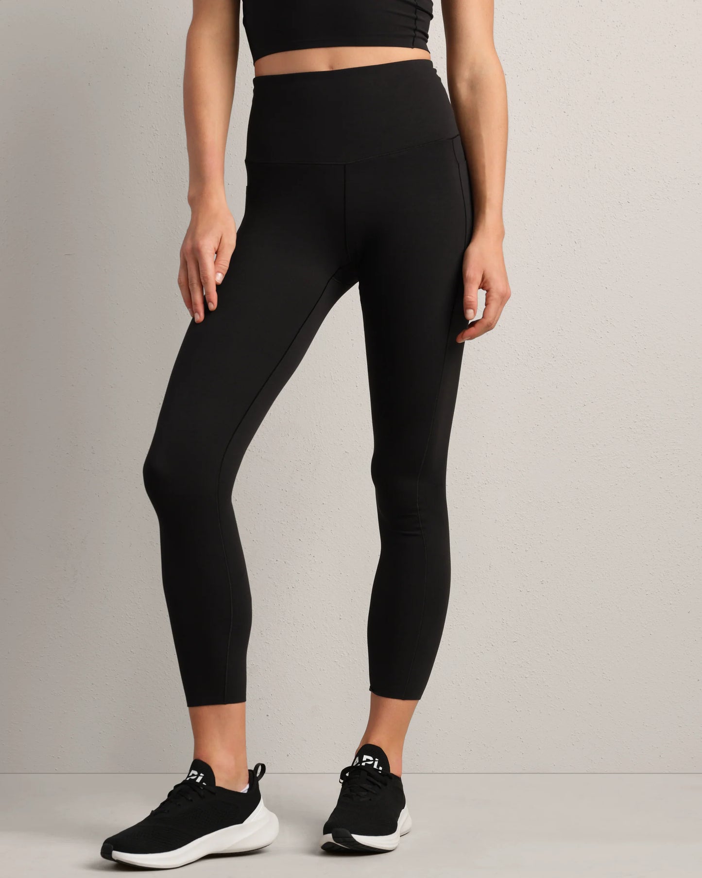 Rhone Revive™ 7/8 Pocket Legging