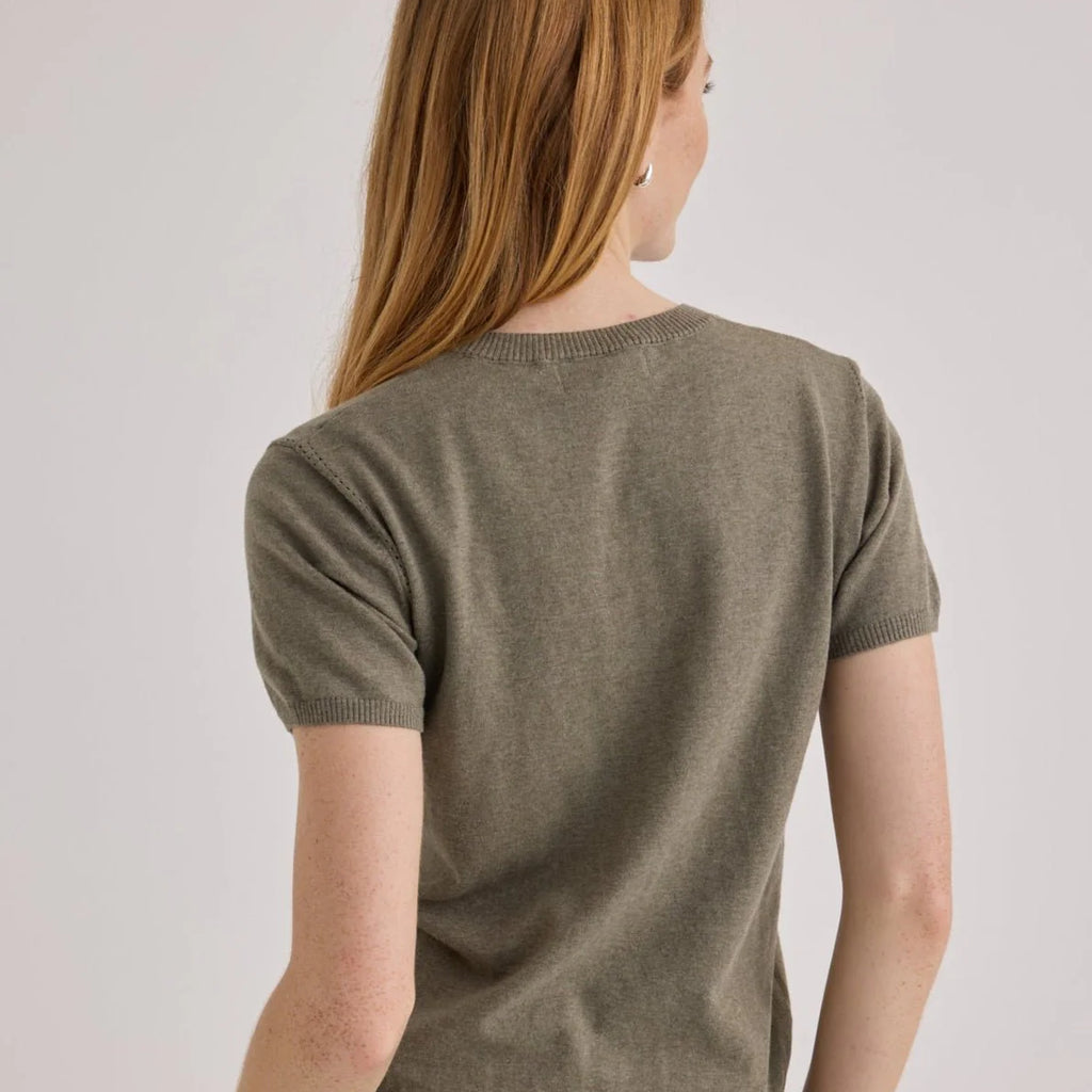 Bella Dahl Short Sleeve Crew Neck Knit Top