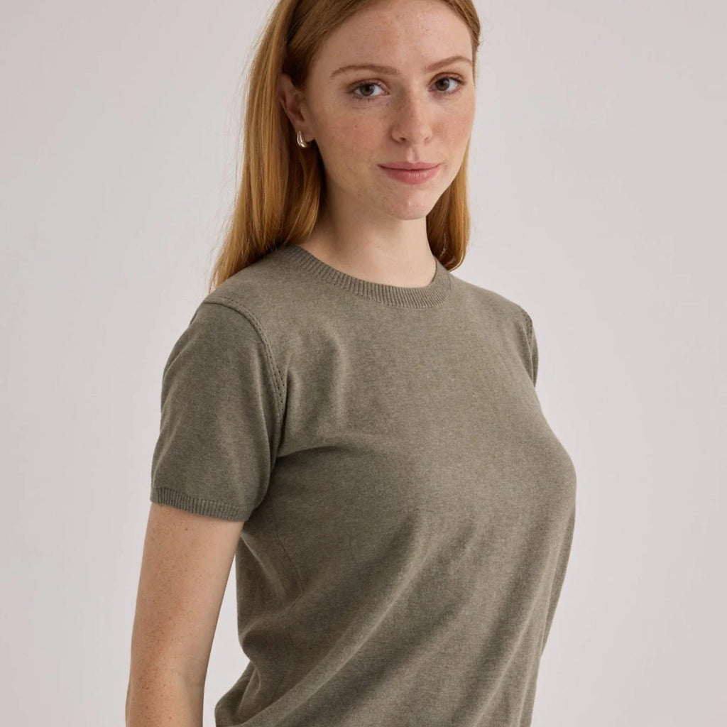 Bella Dahl Short Sleeve Crew Neck Knit Top