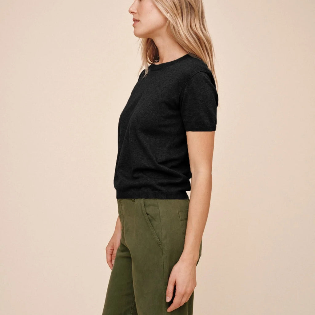 Bella Dahl Short Sleeve Crew Neck Knit Top