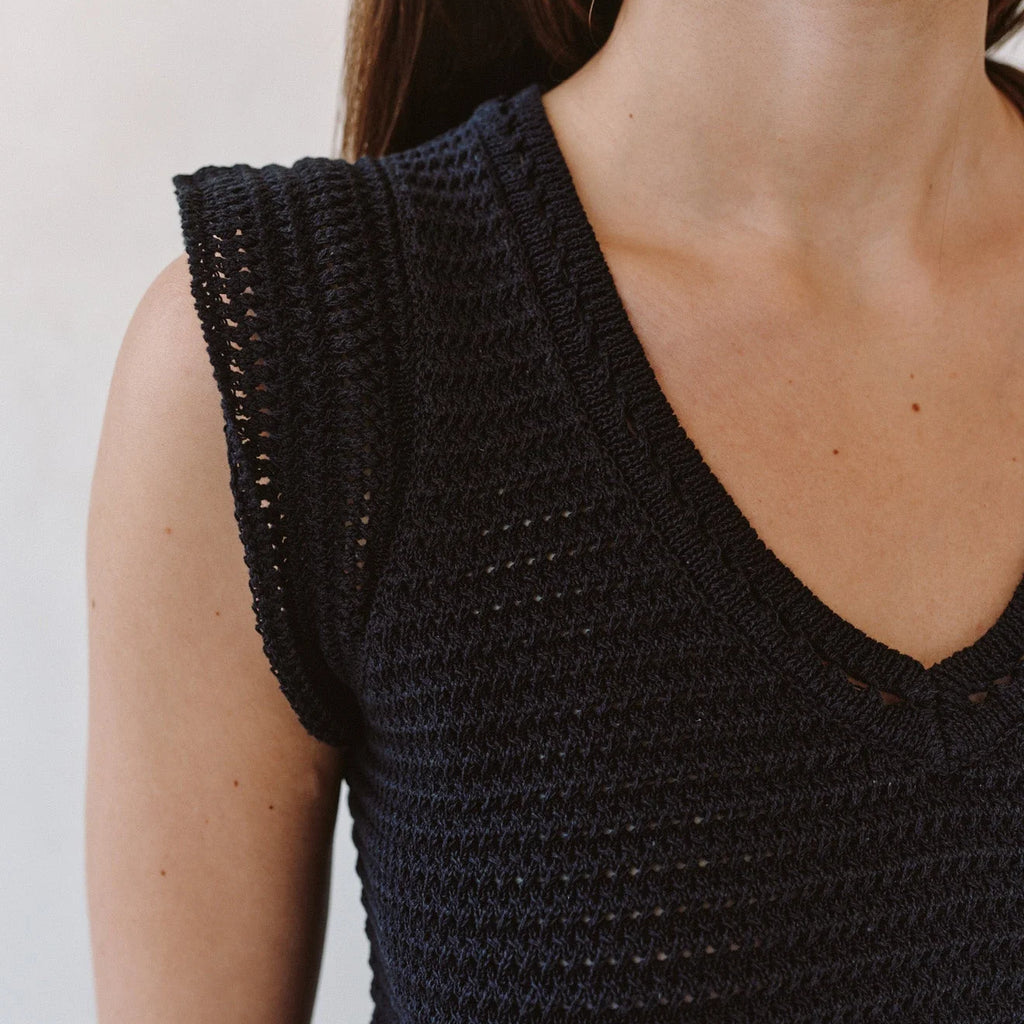 Bella Dahl Short Sleeve V-Neck Crochet Top
