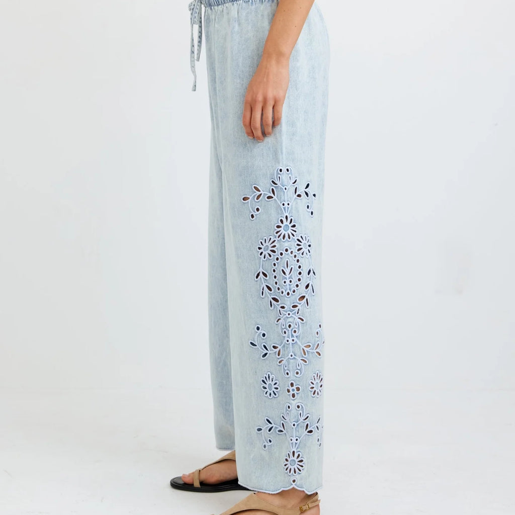 Bella Dahl Side Embroidered Beach Pant