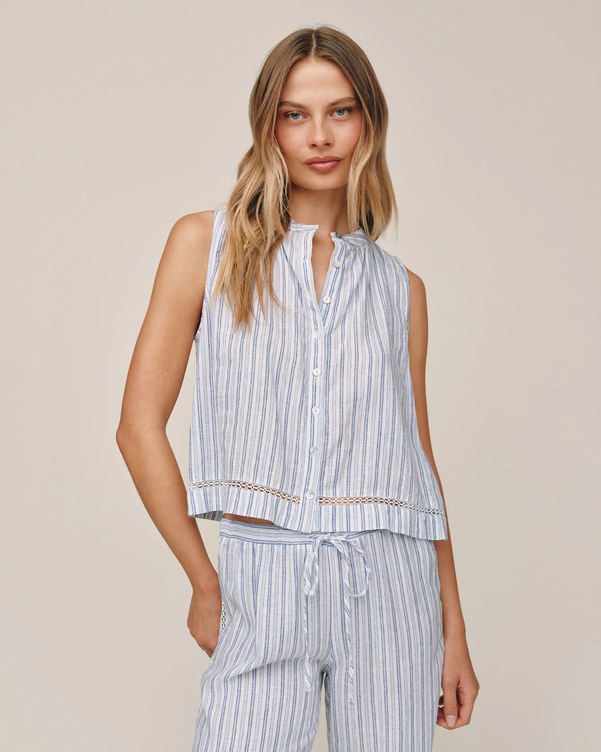 Bella Dahl Sleeveless Button Front