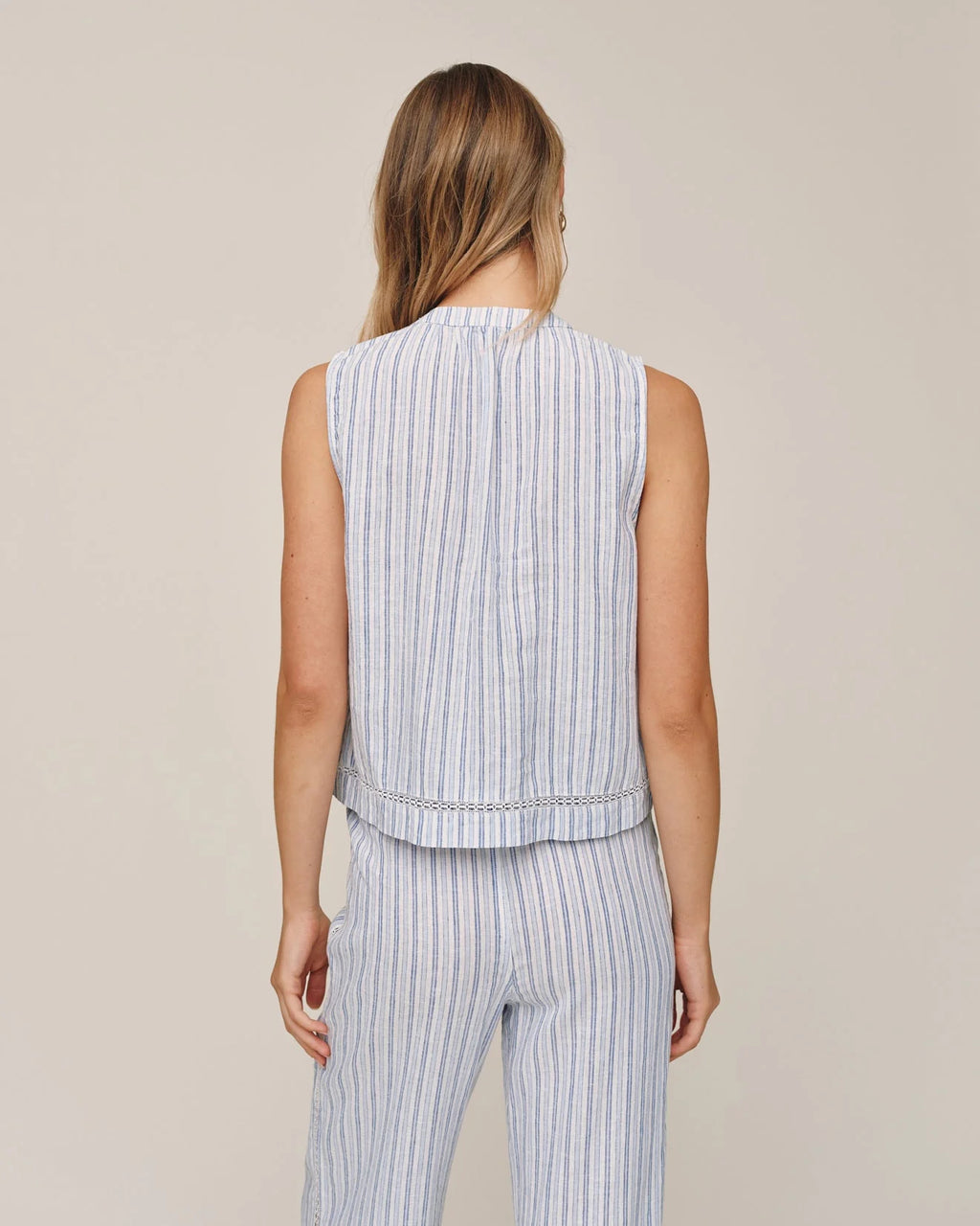 Bella Dahl Sleeveless Button Front