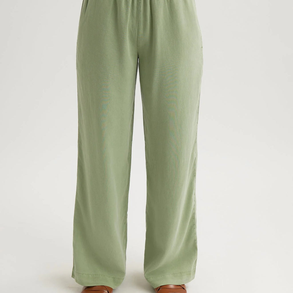 Bella Dahl Smocked Waist Wide Leg Pants