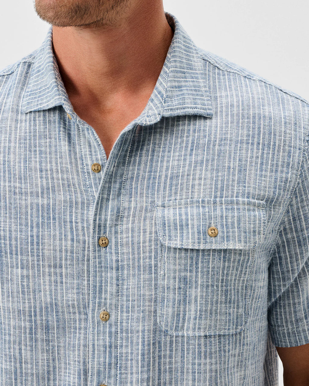 Johnnie-O Short Sleeve Cotton Blend Button Down Shirt