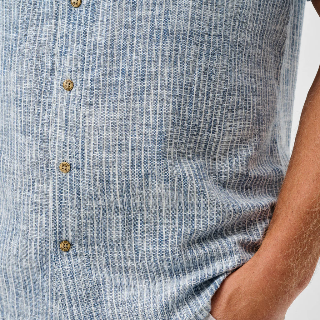 Johnnie-O Short Sleeve Cotton Blend Button Down Shirt