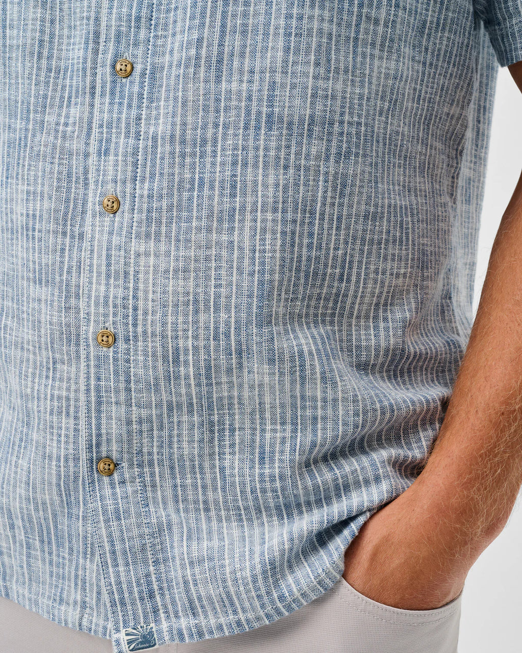 Johnnie-O Short Sleeve Cotton Blend Button Down Shirt